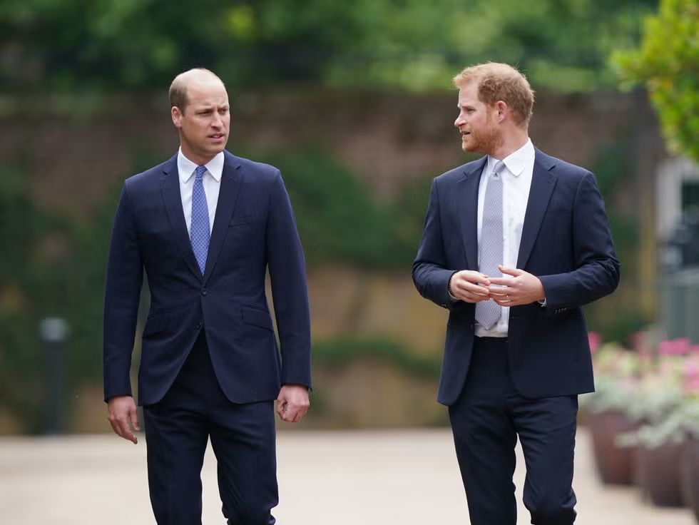 Pangeran William dan Pangeran Harry di pemakaman Ratu Elizabeth II