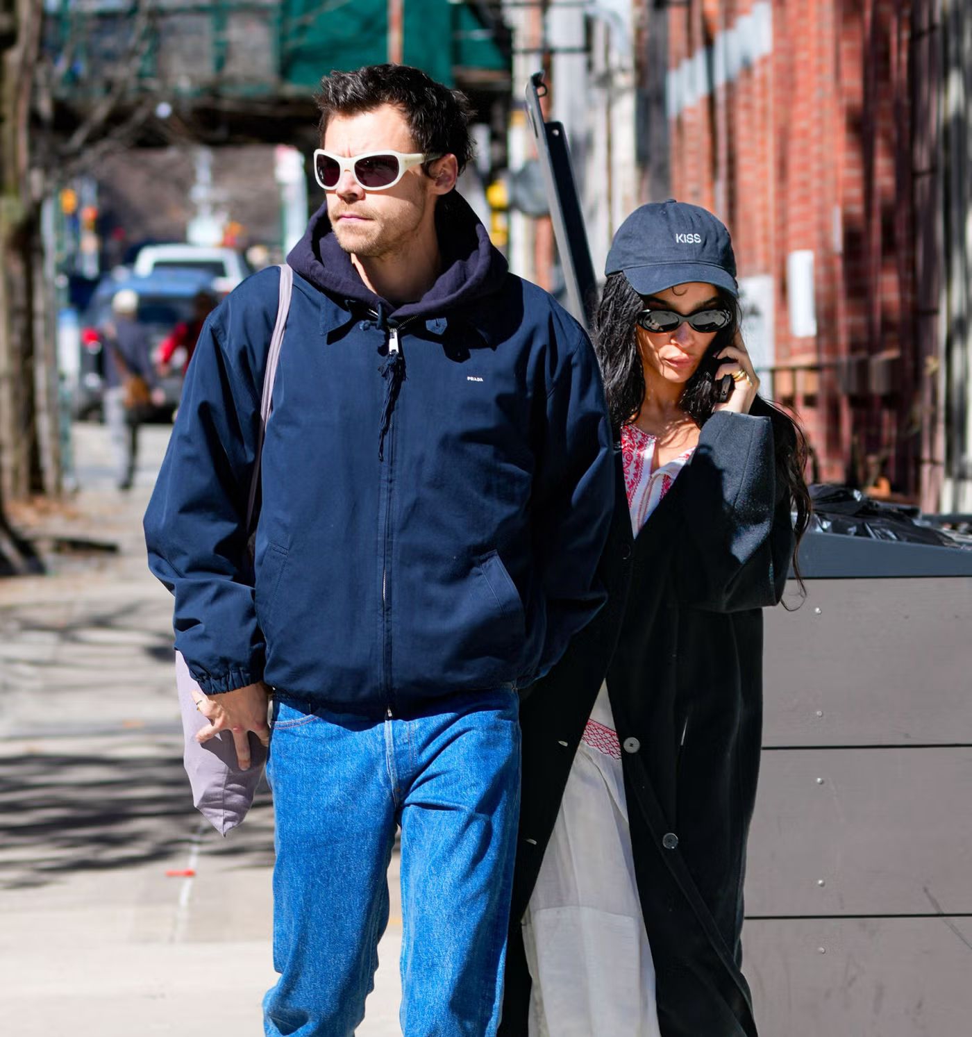 Inilah yang Kami Ketahui Tentang Cincin Pertunangan Zo&euml; Kravitz