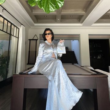 Inspirasi Gaya Edgy dari Kourtney Kardashian untuk Masa Kehamilan&nbsp;