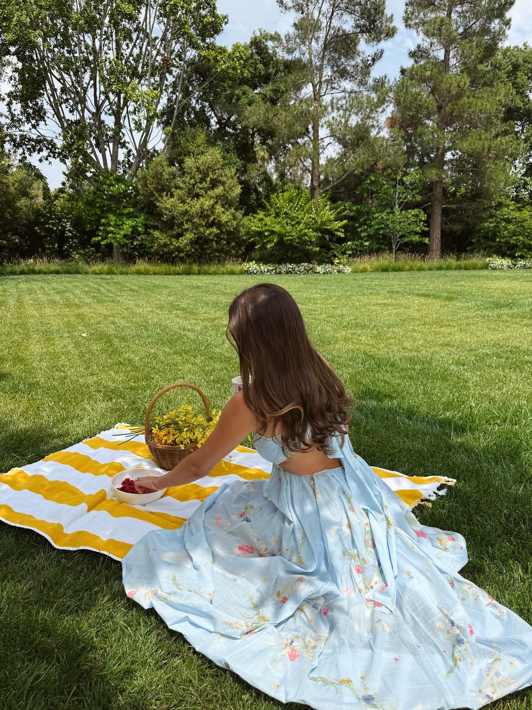 Inspirasi Warna Rambut Ash Brown untuk Kulit Sawo Matang