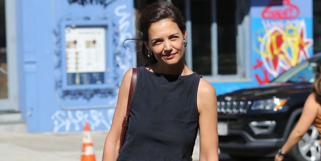 Apakah Katie Holmes Akan Membuat Celana Tidur Jadi Trendi?