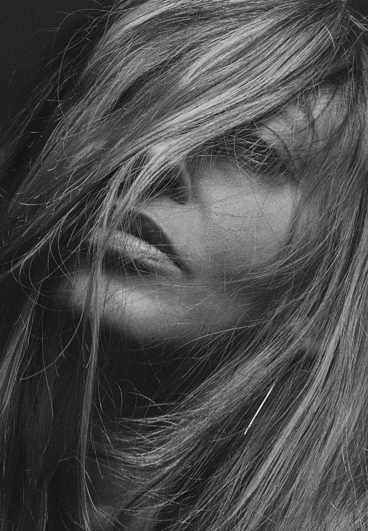 Cara Mengatasi Rambut Mengembang agar Lebih Terkendali