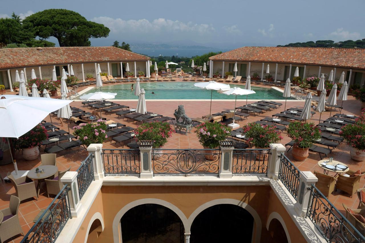 Ini Latar Hotel untuk The White Lotus Musim Keempat yang Berlokasi di St. Tropez