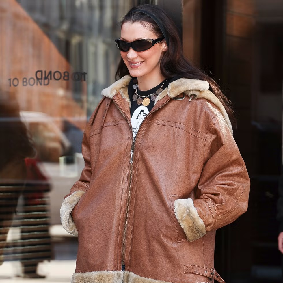 Bella Hadid Mengubah Pandangan Terhadap Celana Skinny