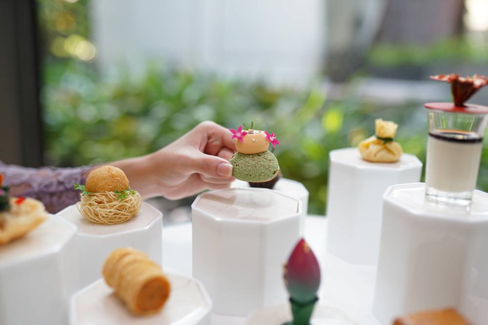 Mencicipi Afternoon Tea dengan Infusi Rempah Tanah Air Persembahan Javara Indonesia di Four Seasons Hotel Jakarta