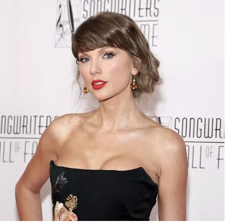 Apa yang Ingin Disampaikan Taylor Swift Lewat &ldquo;Patient Zero&rdquo;?