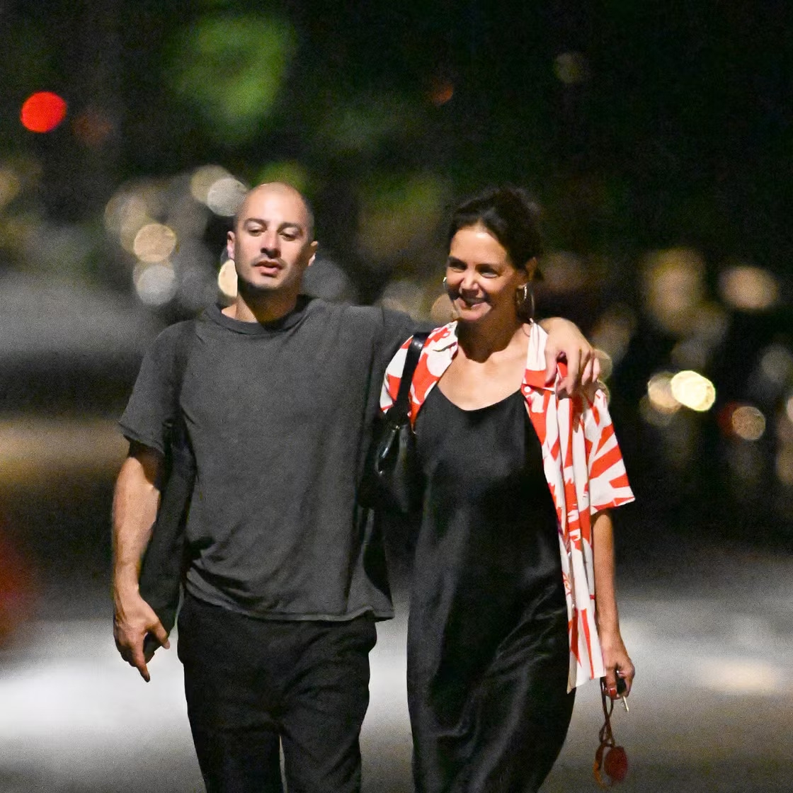 Mengenal Jason Bard Yarmosky, Seniman yang Diduga Pacar Baru Katie Holmes