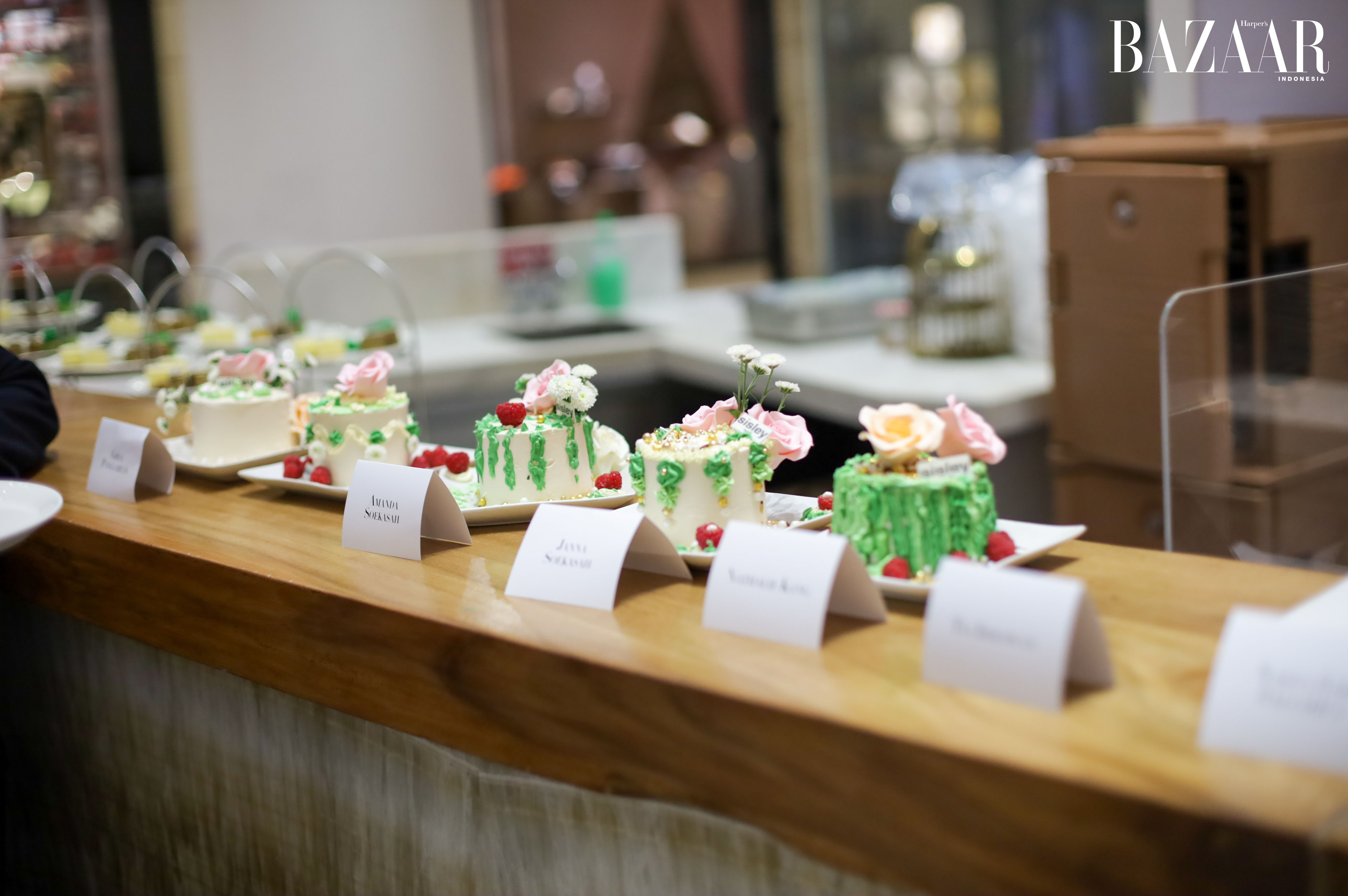 BAZties ditantang dalam cake decorating challenge