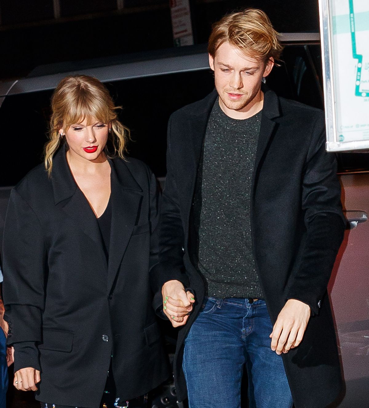 Taylor Swift dan Joe Alwyn Dikabarkan Sudah Mengakhiri Hubungan