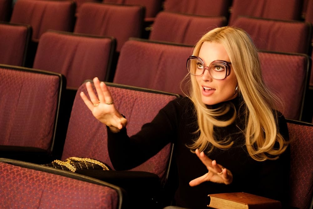 11 Outfit Nonton Bioskop yang Nyaman dan Stylish