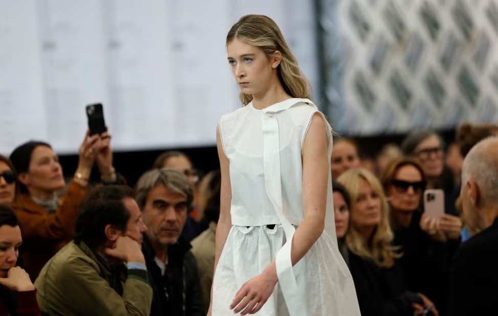 Debut Pertama Putri Nicole Kidman, Sunday Rose, di Fashion Show