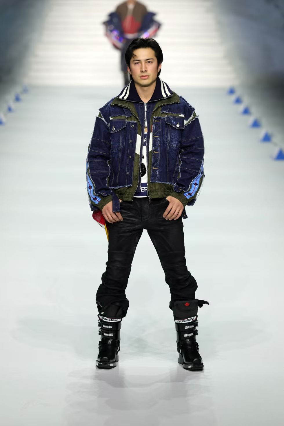 Hudson Williams Beri Sentuhan Shane Hollander dalam Debut Runway di Milan