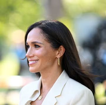 Duchess Meghan Membagian Foto Langka dan Candid Bersama Putrinya, Lilibet