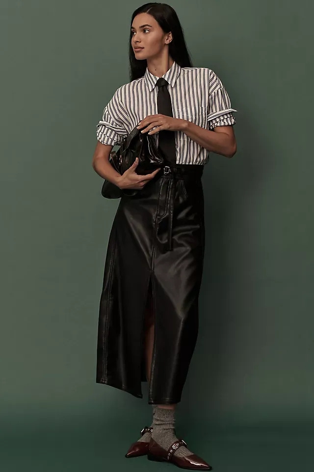 Pakaian Semi Formal Wanita