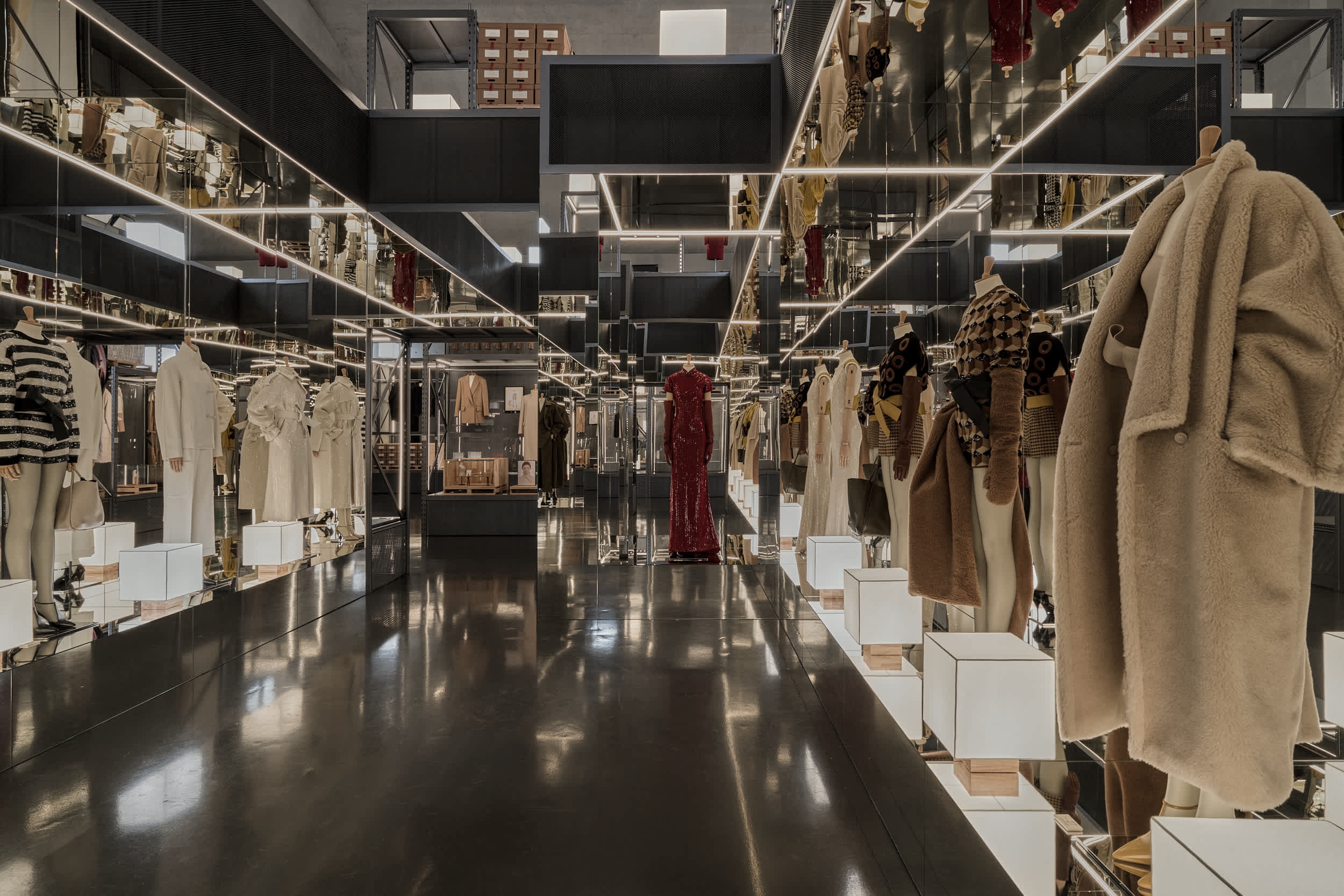 Max Mara 75th Anniversary Shanghai