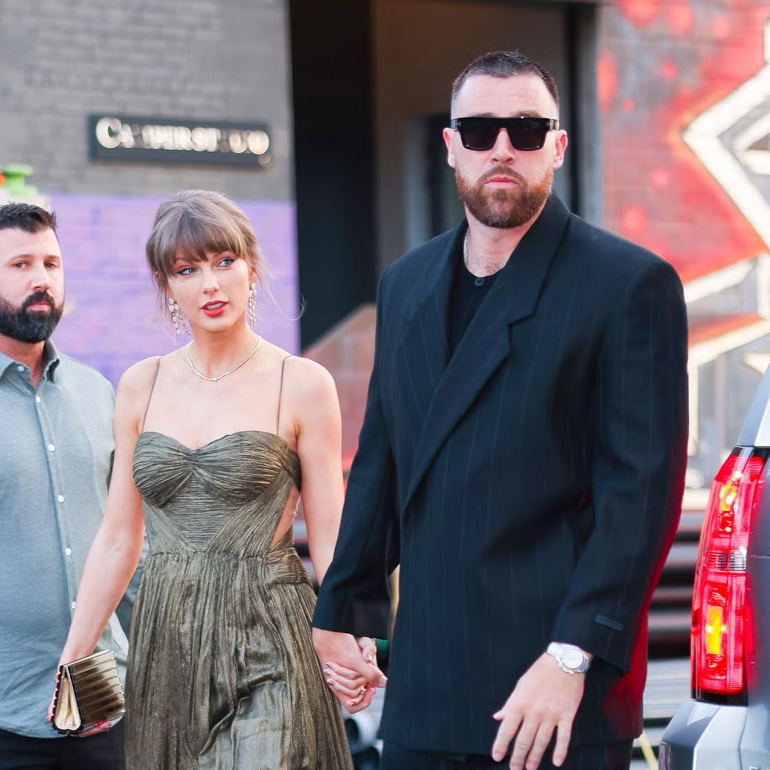 Travis Kelce dengan Bercanda Mengisyaratkan Perubahan Besar Pasca-Pernikahan untuk Dirinya dan Taylor Swift