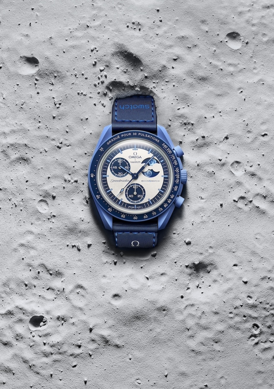 Swatch Menghadirkan Keajaiban Malam dalam Bioceramic Moon Swatch