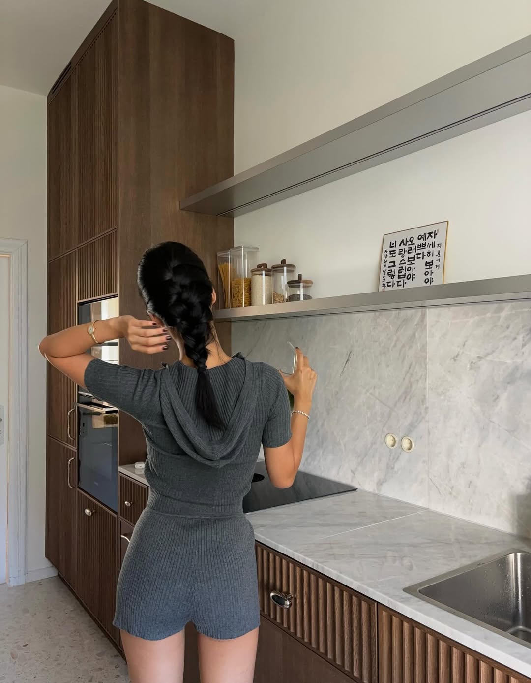 Outfit Wanita Simple