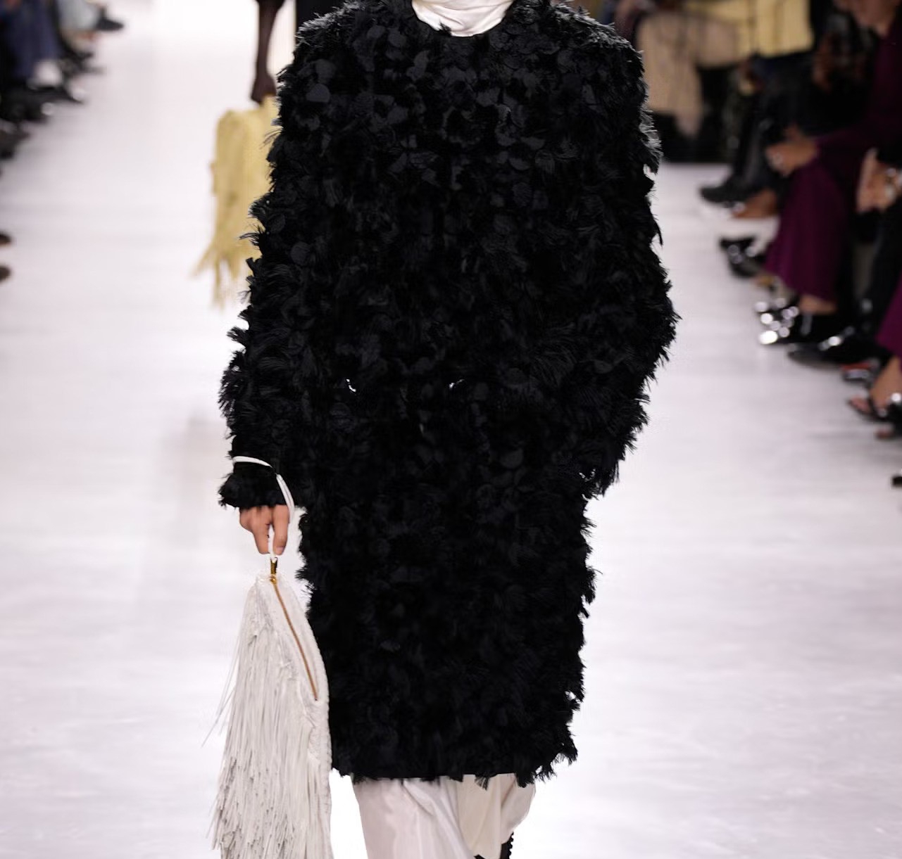 Debut Louise Trotter di Bottega Veneta