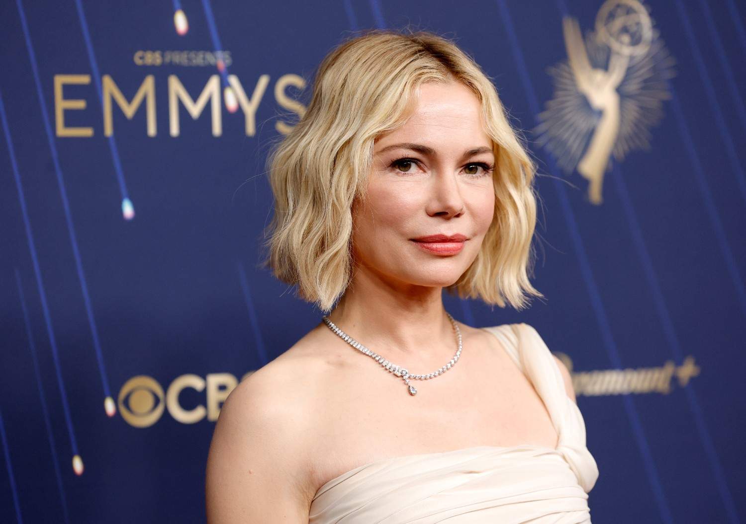 Selebriti Tampil Memukau dalam Balutan Chanel di Primetime Emmy Awards ke-77