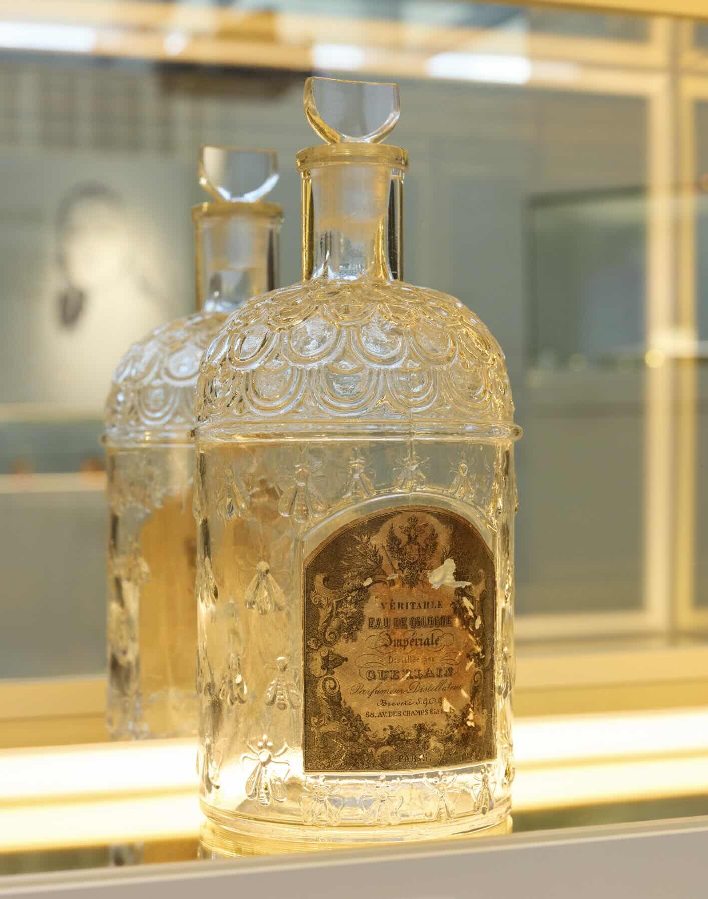 Menelusuri Warisan Selama Dua Abad di Guerlain Perfumer Visionary Since 1828