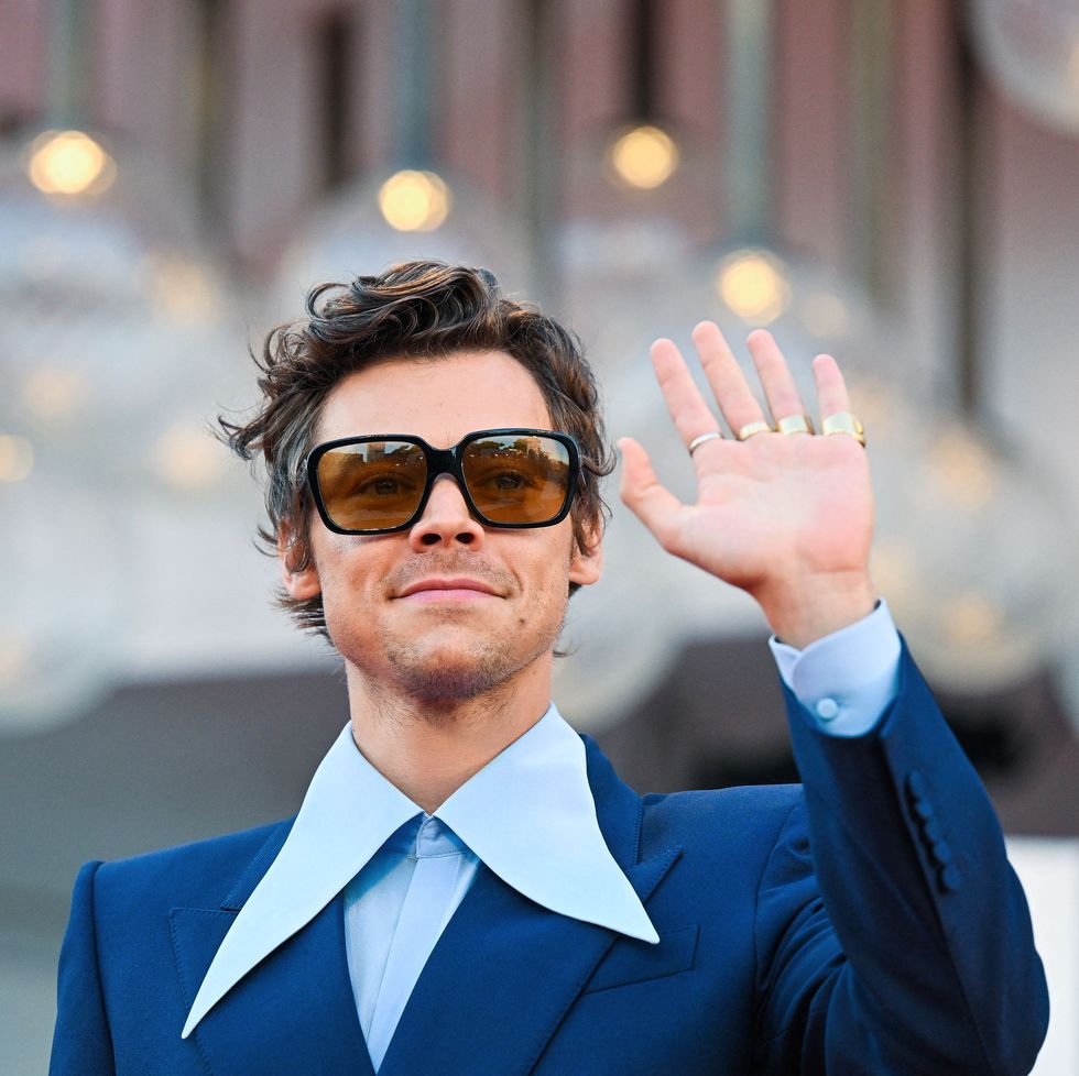 Harry Styles Menawarkan Beberapa Edukasi yang Mendebarkan tentang Keadaan Sinema