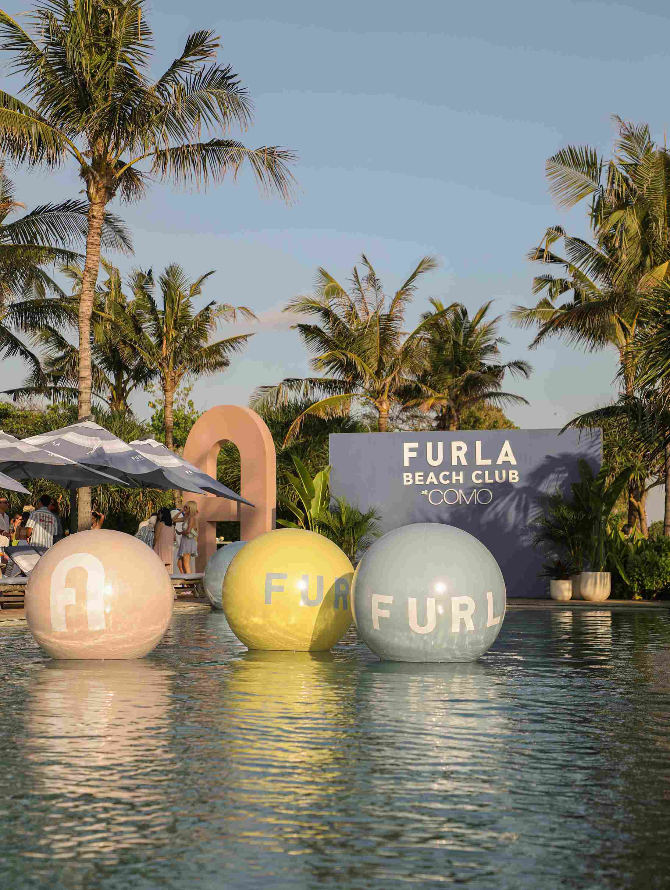Furla Beach Club Warnai COMO Uma Canggu