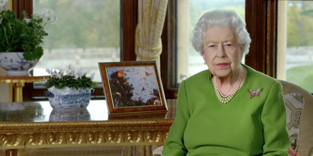 Ratu Elizabeth II Berikan Penghormatan kepada Pangeran Philip Saat Mendesak Aksi Iklim dalam Video Terbaru