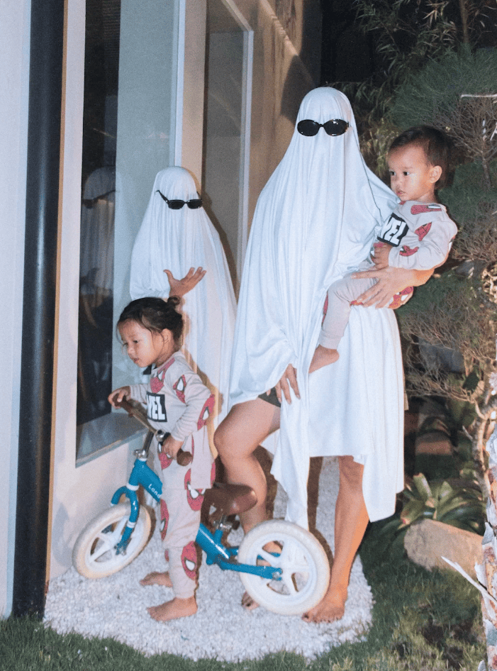 13 Kostum Seru dan Unik dari Para Selebriti Saat Halloween