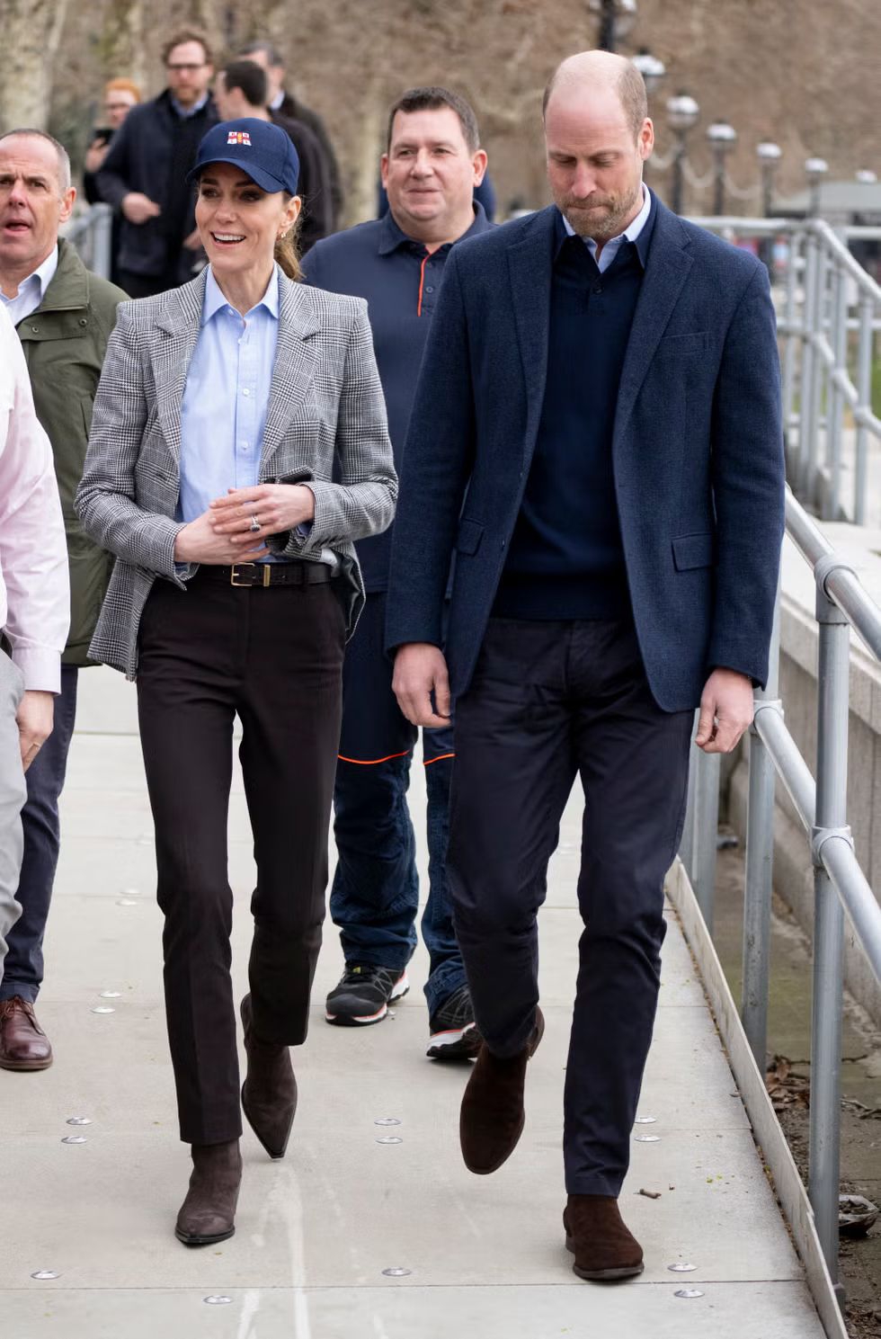 Putri Kate mengenakan topi baseball