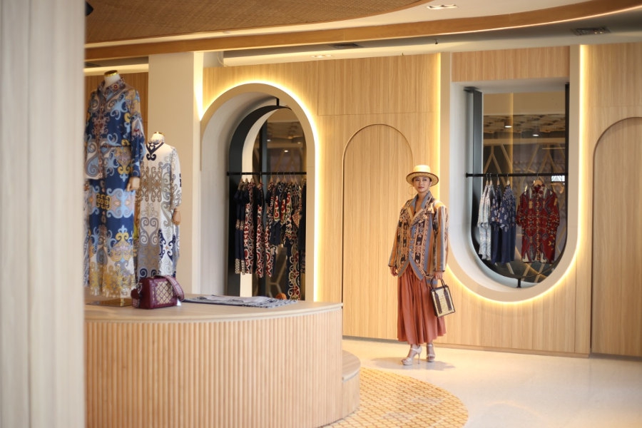 BRI dan Sarinah Berkolaborasi Lewat Trunk Show Ramadan Bless Festival