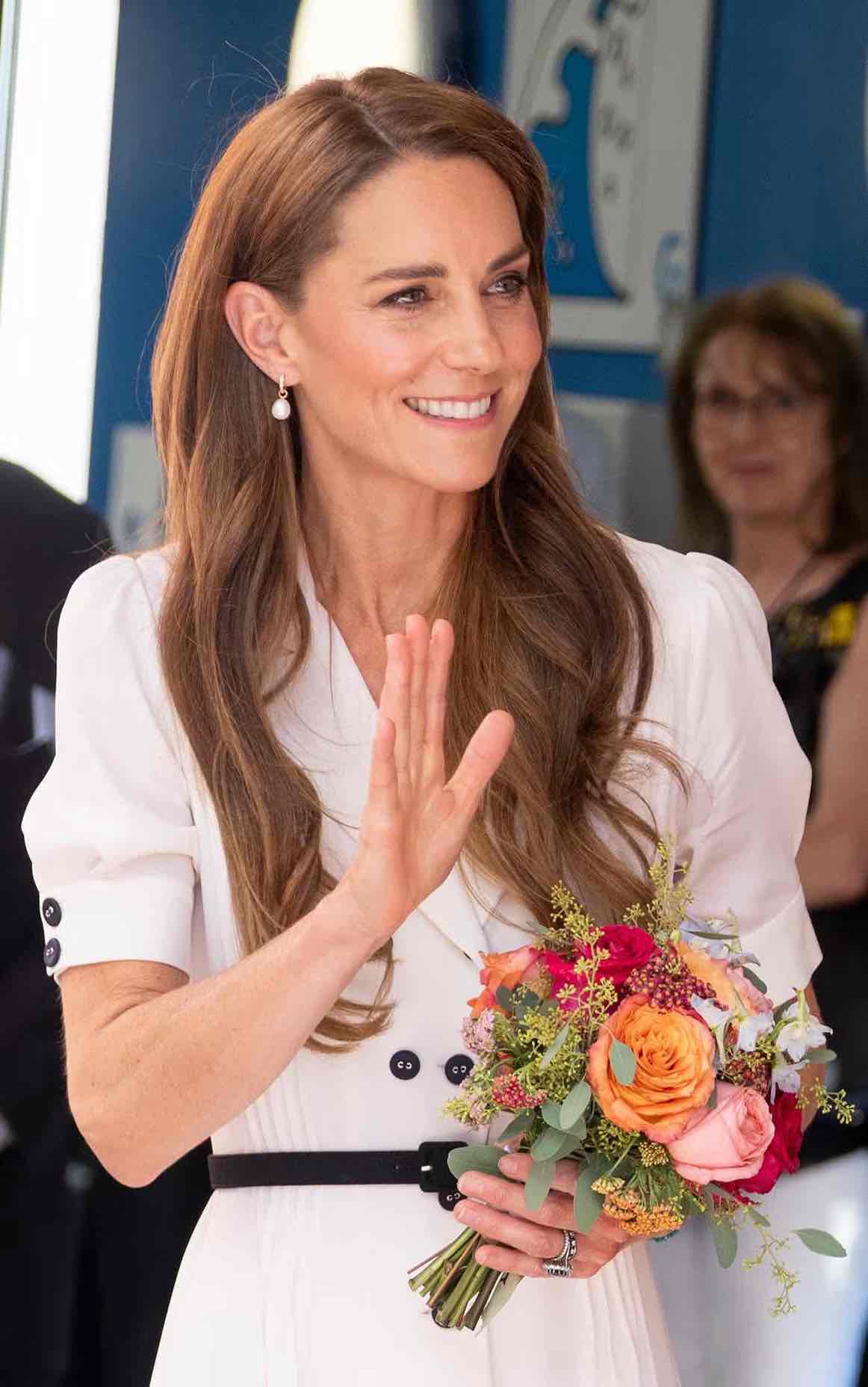 Princess Kate Tunjukkan Cara Berpakaian ala Kerajaan di Tengah Gelombang Panas