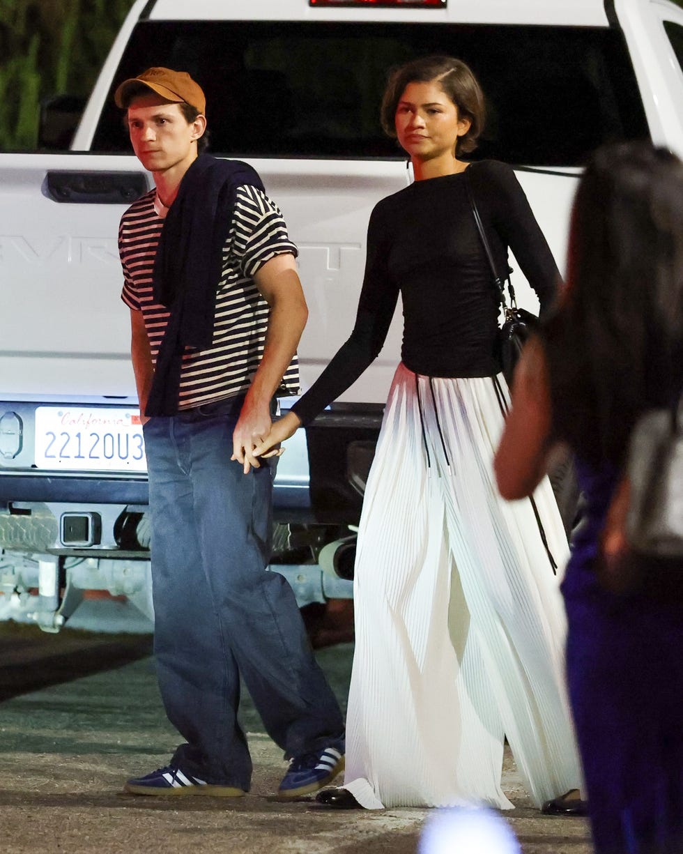 Penampilan&nbsp;Perdana Zendaya dan Tom Holland Yang&nbsp;Tampil&nbsp;Begitu&nbsp;Mesra&nbsp;Sejak&nbsp;Beredarnya&nbsp;Rumor&nbsp;Pernikahan&nbsp;Mereka