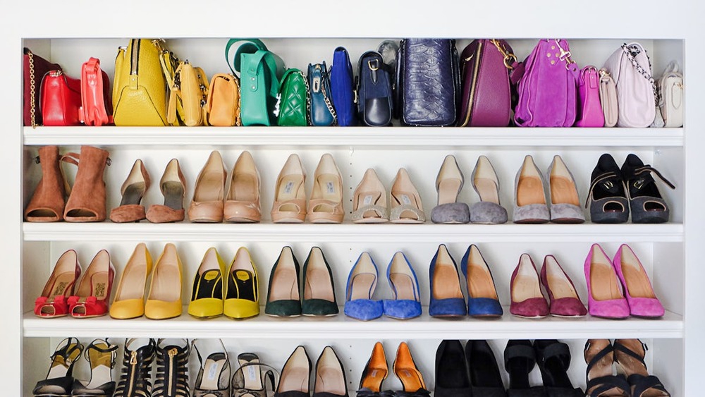 15 Merek Sepatu Wanita Paling Populer di Dunia