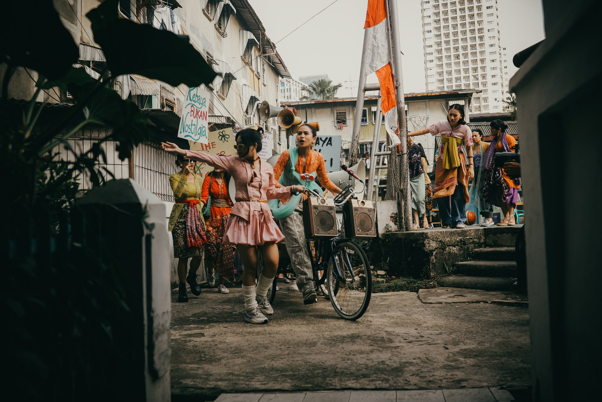 Bakti Budaya Djarum Foundation Merayakan Warisan Wastra Lewat Film #KitaBerkebaya