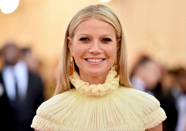 National Health Service Peringatkan Gwyneth Paltrow Tentang Informasi Salah Mengenai Saran Penyembuhan Covid-19