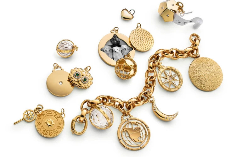 10 Rekomendasi Charm Jewelry Untuk Gaya Maksimalis