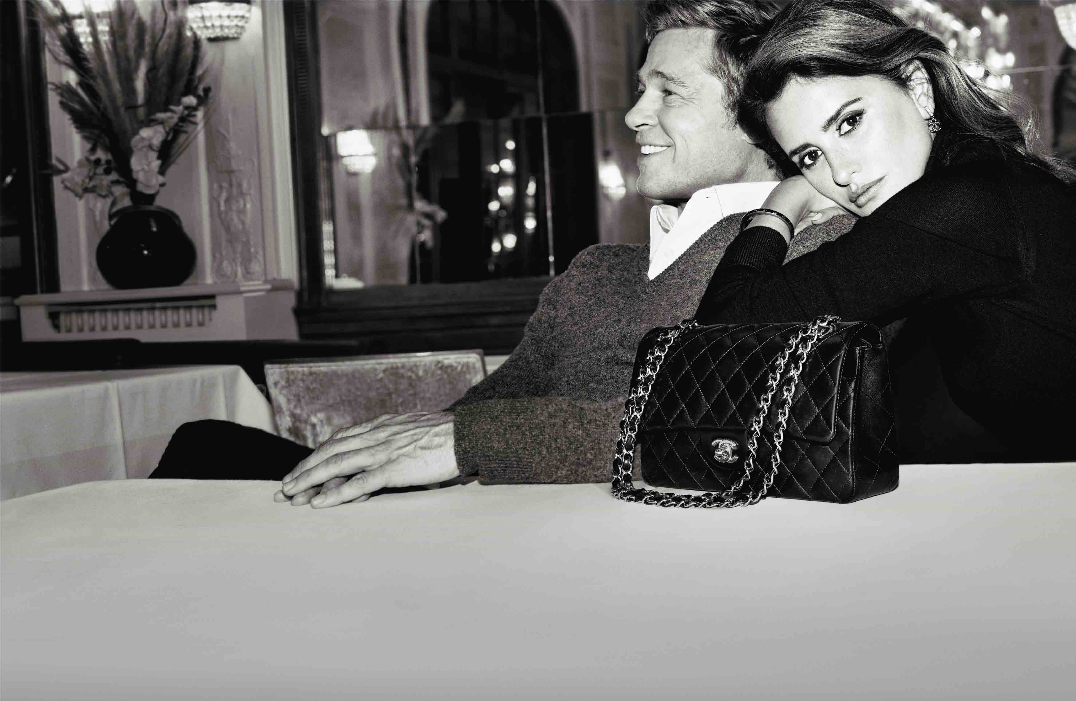 The Iconic Chanel Handbag