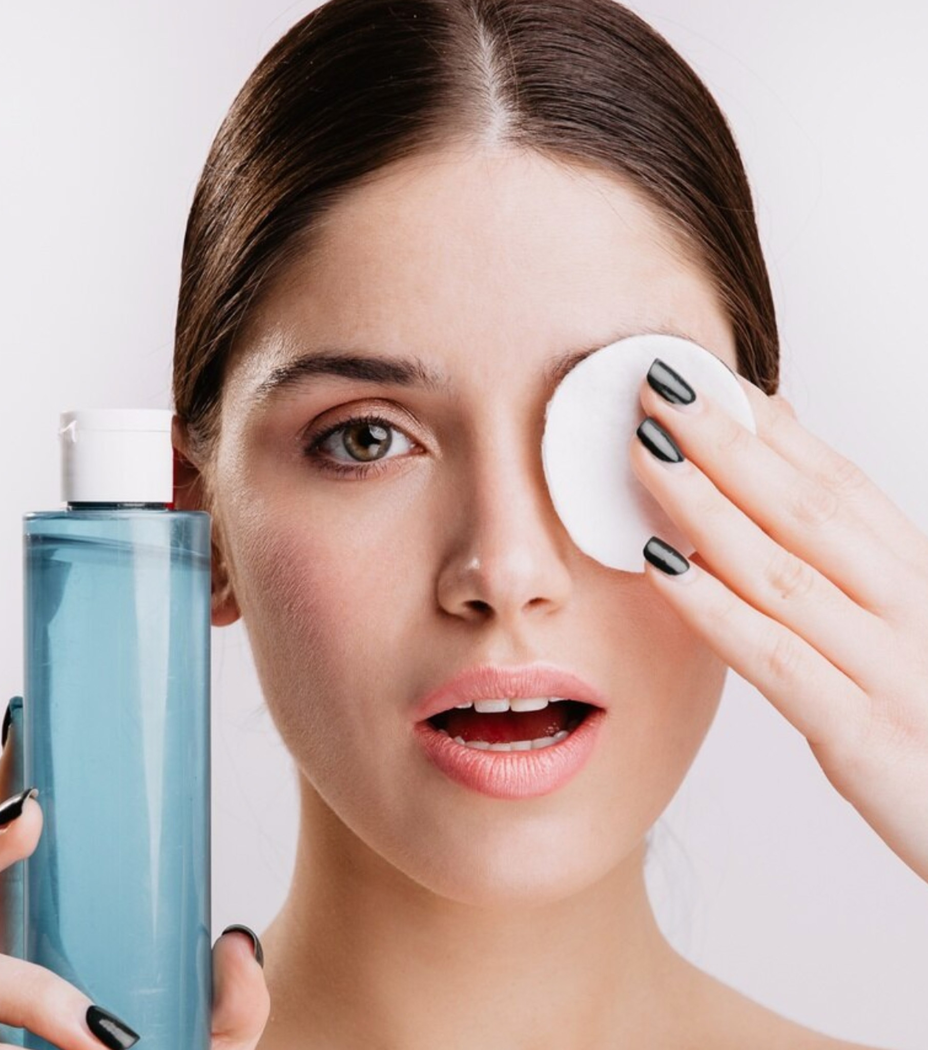 Simak Perbedaan Toner dan Micellar Water: Kenali Fungsi dan Waktu Pakainya Biar Tidak Salah Urutan