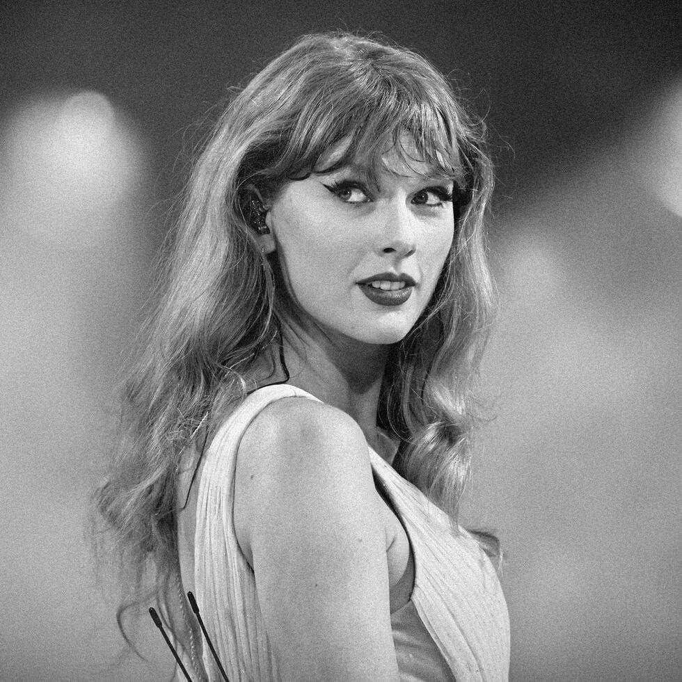 Taylor Swift Mengakhiri Era Cat-Eye