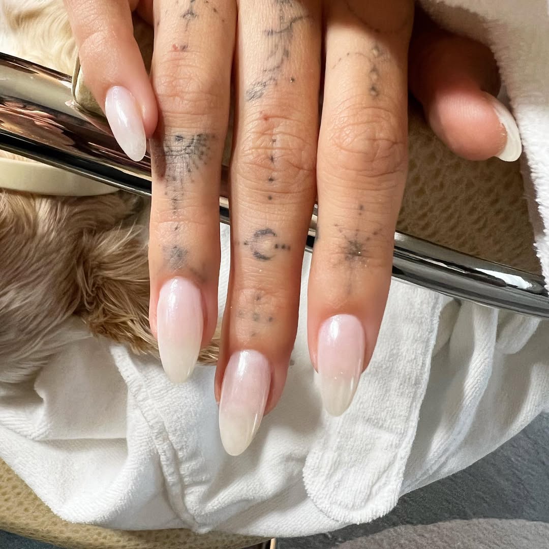 Inspirasi Nail Art Polos Elegan untuk Tampil Stylish