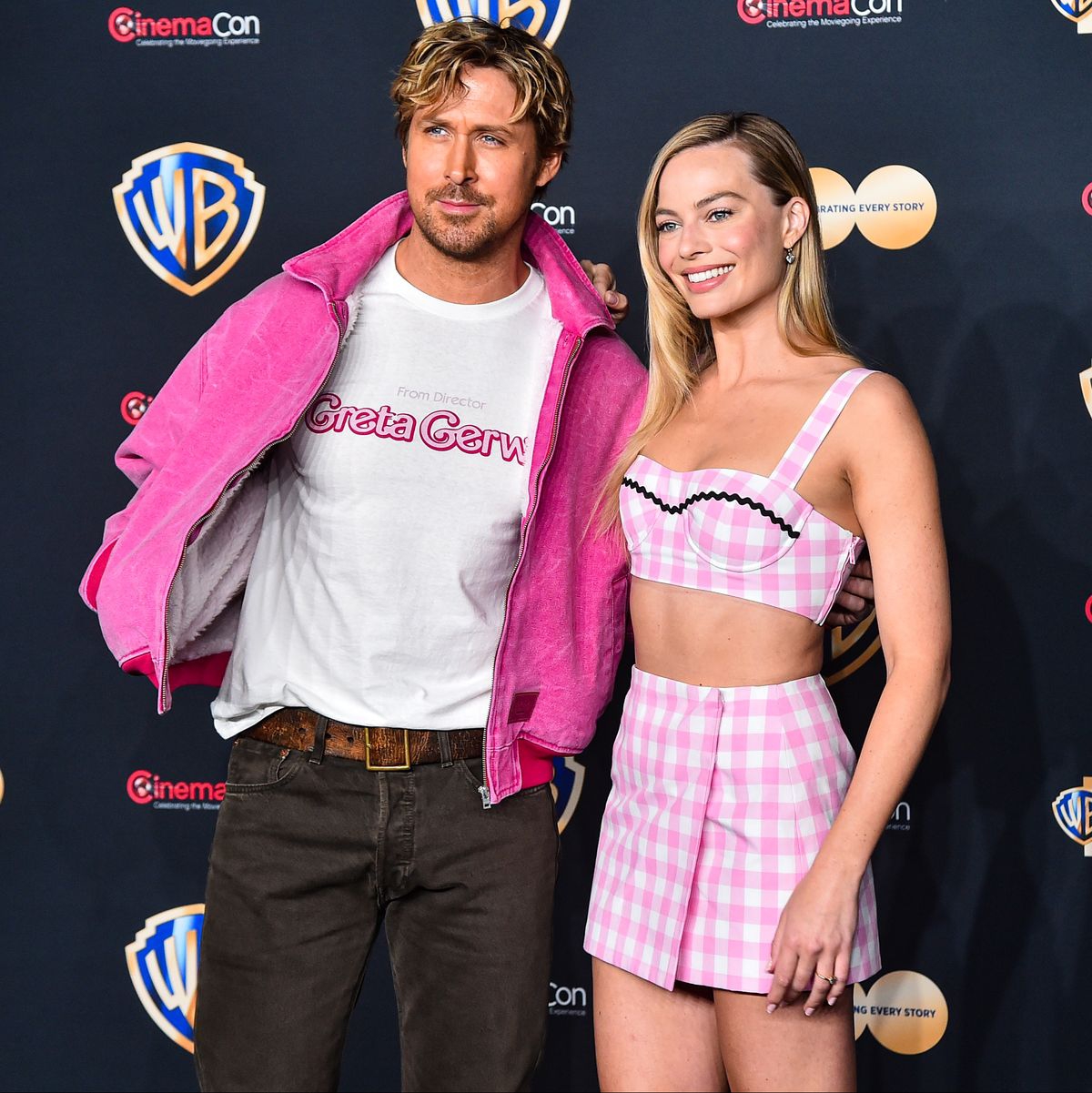 Margot Robbie Dan Ryan Gosling Menggambarkan Karakter Film Barbie Mereka Dengan Tampilan Serba Pink 6399