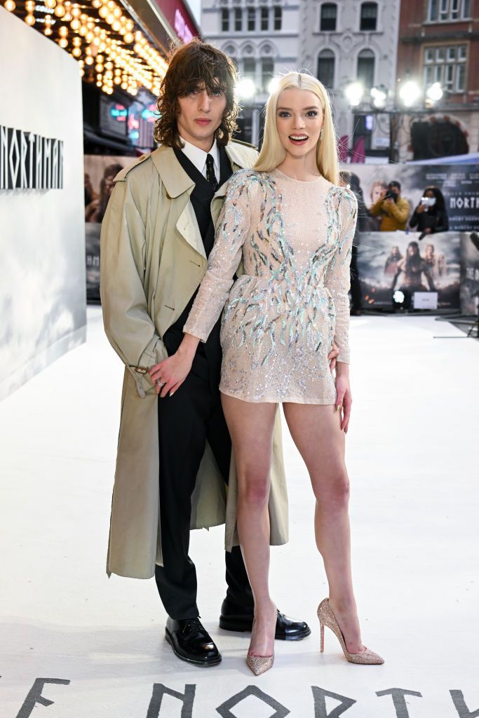 Ternyata Anya Taylor-Joy Baru Saja Menikah dengan Malcolm McRae Secara Diam-diam