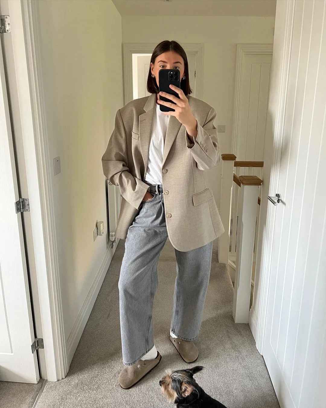 Outfit Jalan-Jalan Wanita