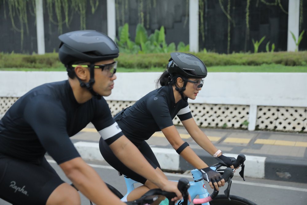 Epic Couple Ride: Keseruan Melatih Skill Bersepeda Road Bike Bersama Pasangan