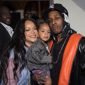 Rihanna dan Putranya, Riot Tampil Kompak Saat Mendukung A$AP Rocky di Paris Fashion Week