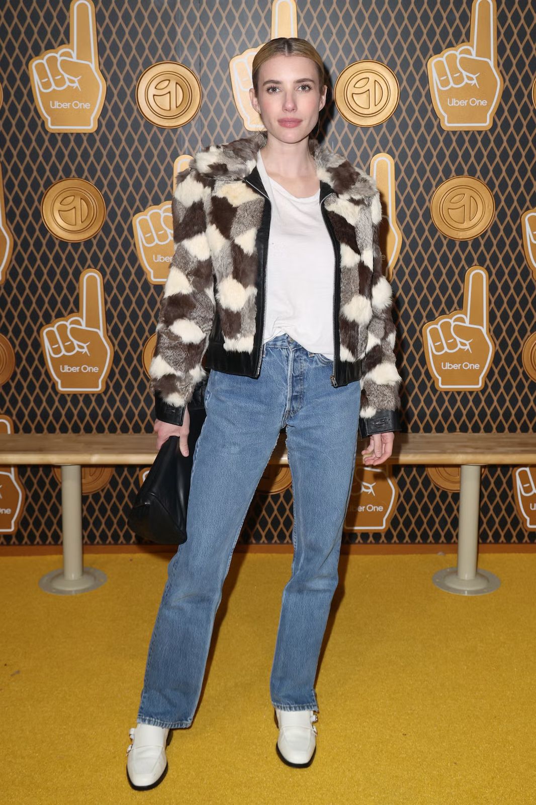 Emma Roberts di Super Bowl 2026