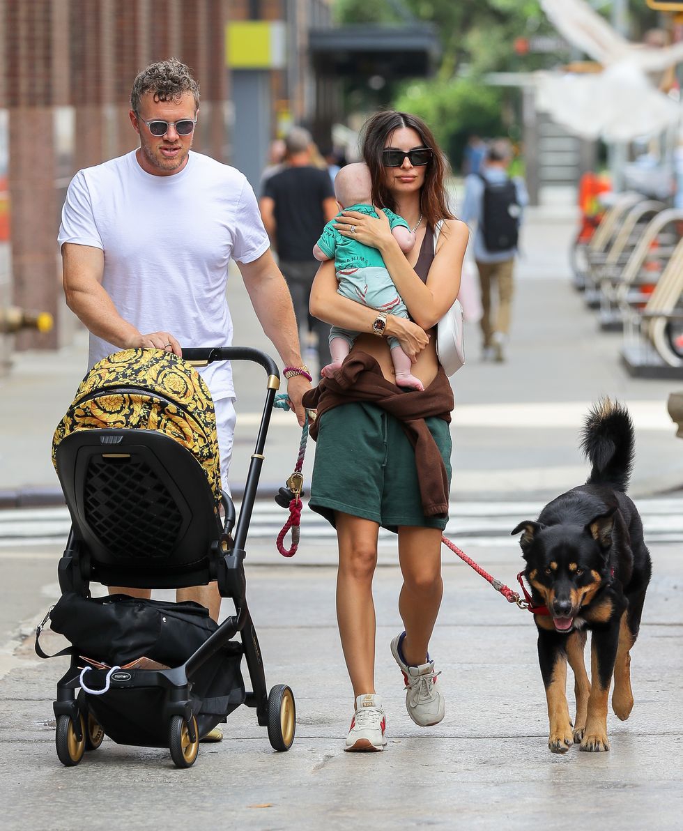 Emrata Mencurahkan Seluruh Cinta di Ulang Tahun Pertama Anak Laki-Lakinya, Sylvester