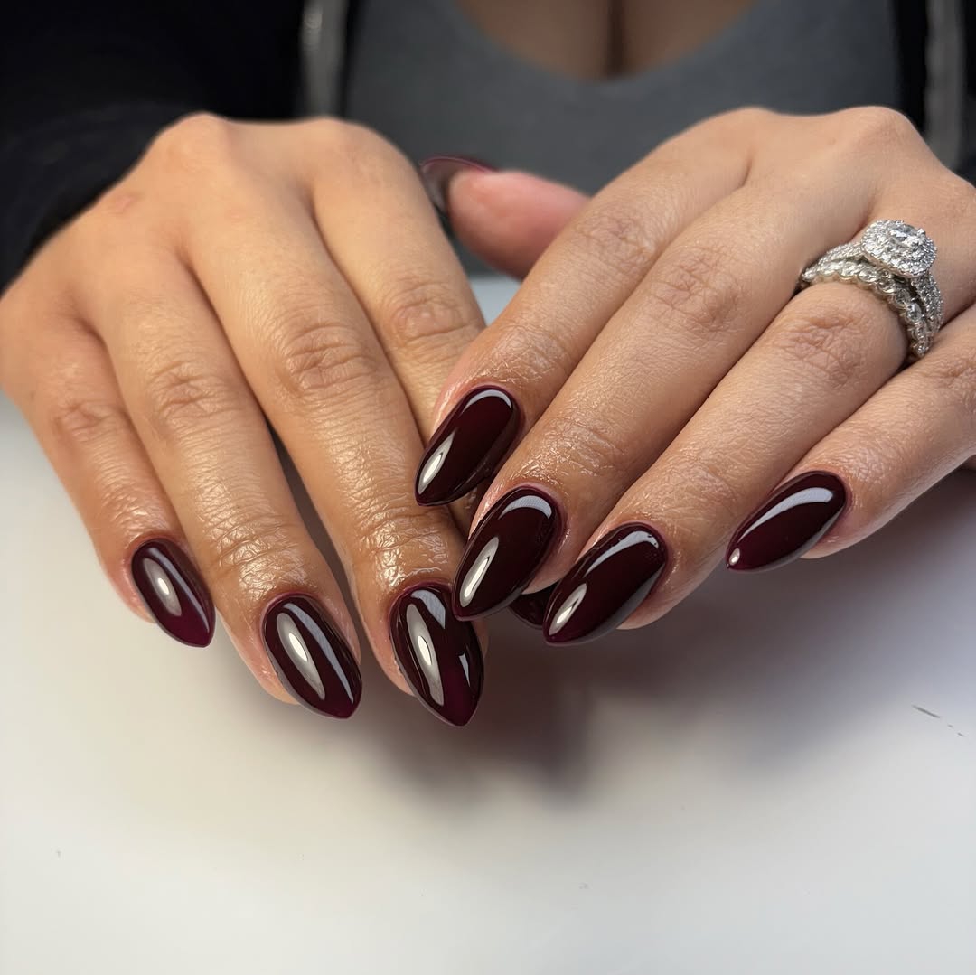 Inspirasi Nail Art Polos Elegan untuk Tampil Lebih Stylish