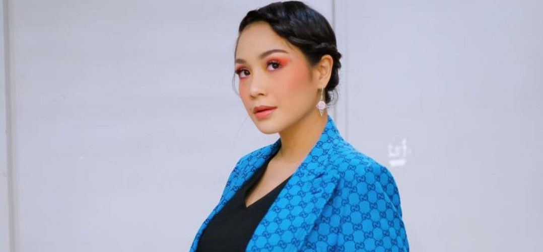 Nagita Slavina Menghitung Hari Kelahiran dengan Unggahan Berbalut Gucci